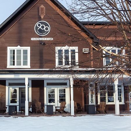 Le 900 Tremblant Inn Cafe And Bistro Mont-Tremblant Exterior foto